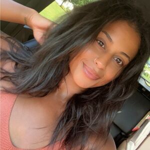 Meet your Posher, Helena